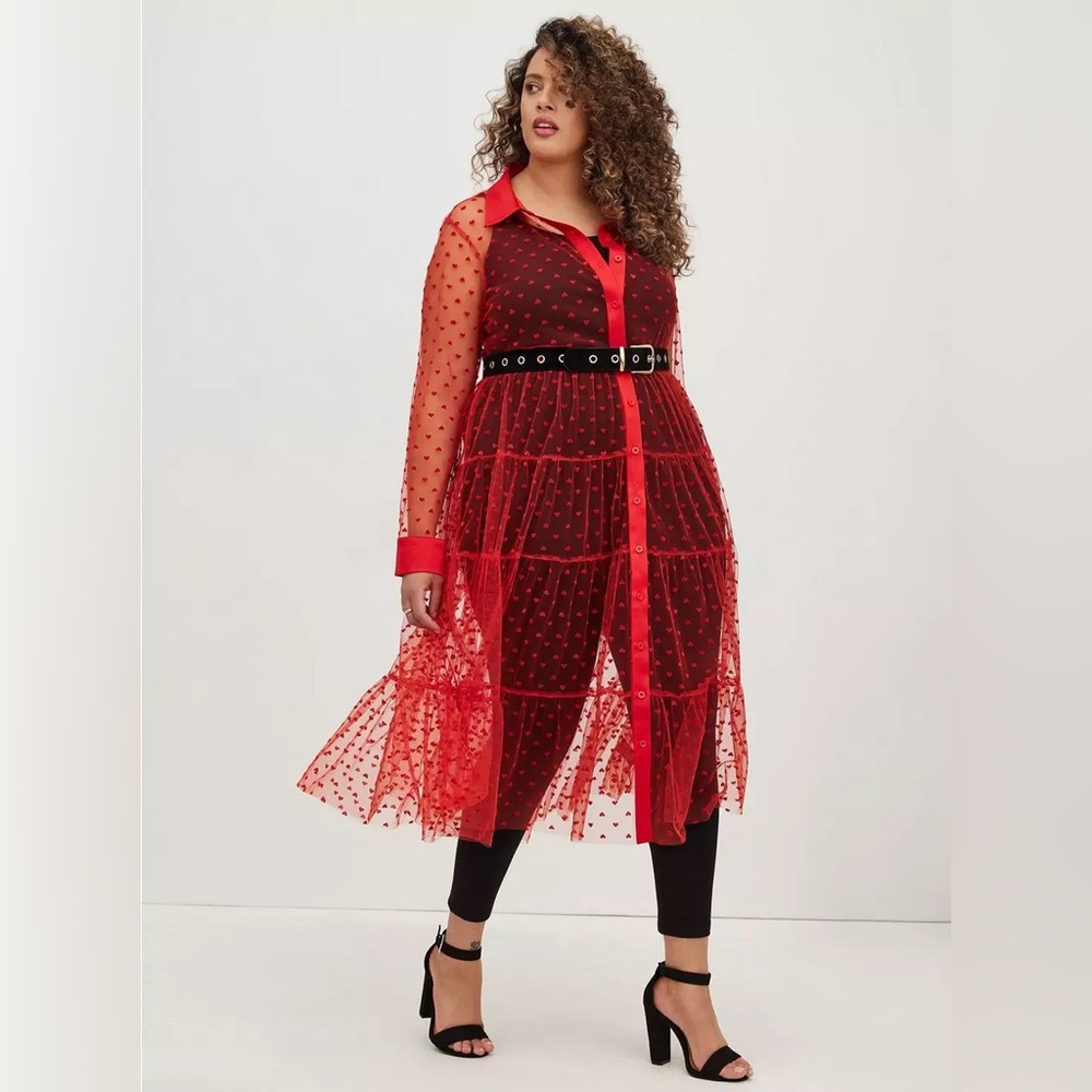 Torrid Red Sheer Heart-Pattern Button-Up Shirt - Picture 4 of 4